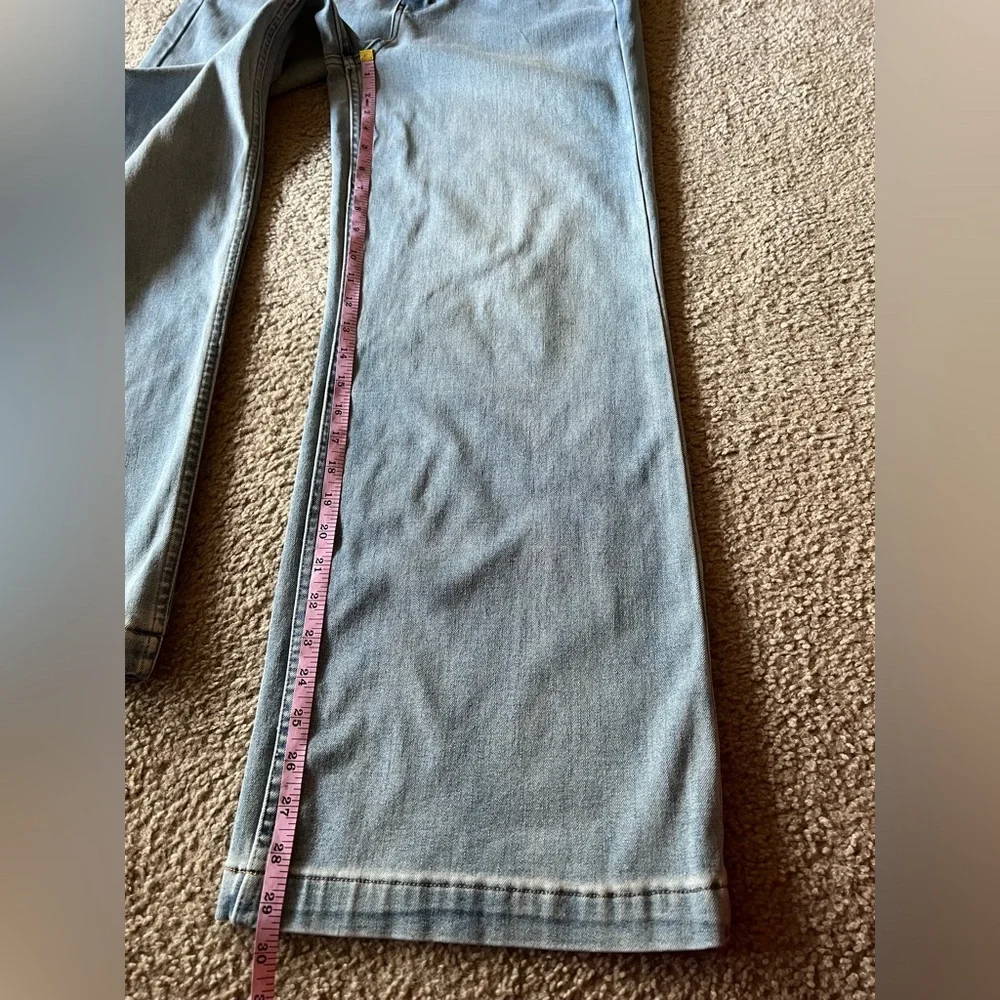 Soft Surroundings High Rise Wide Leg Jeans Size 10 in Light blue Wash Boho